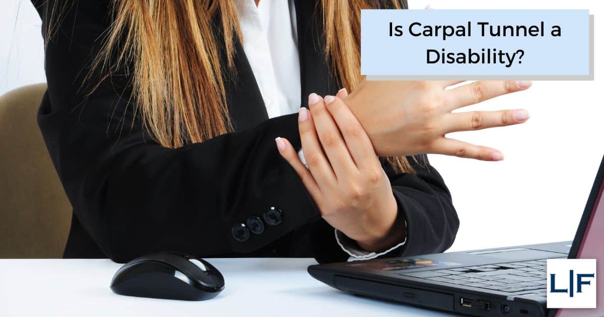 woman with carpal tunnel syndrome